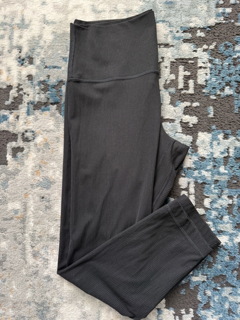 EUC lululemon Align Ribbed High Rise 23”